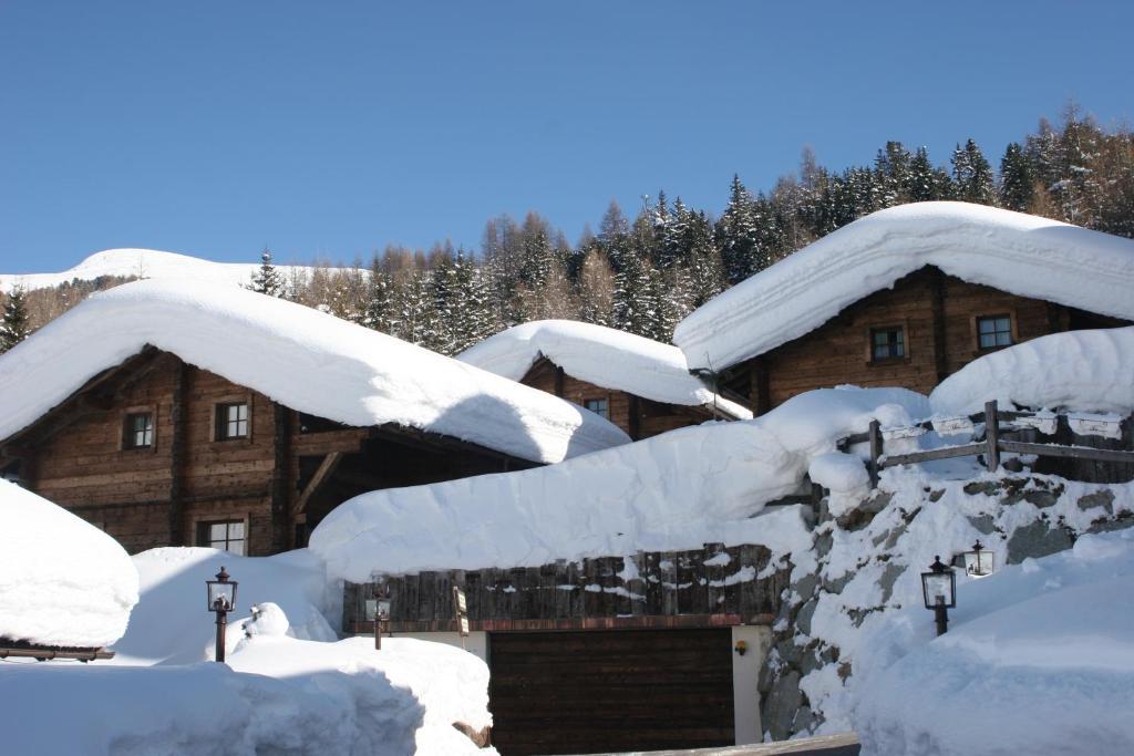 Park Chalet Village Ливиньо Екстериор снимка