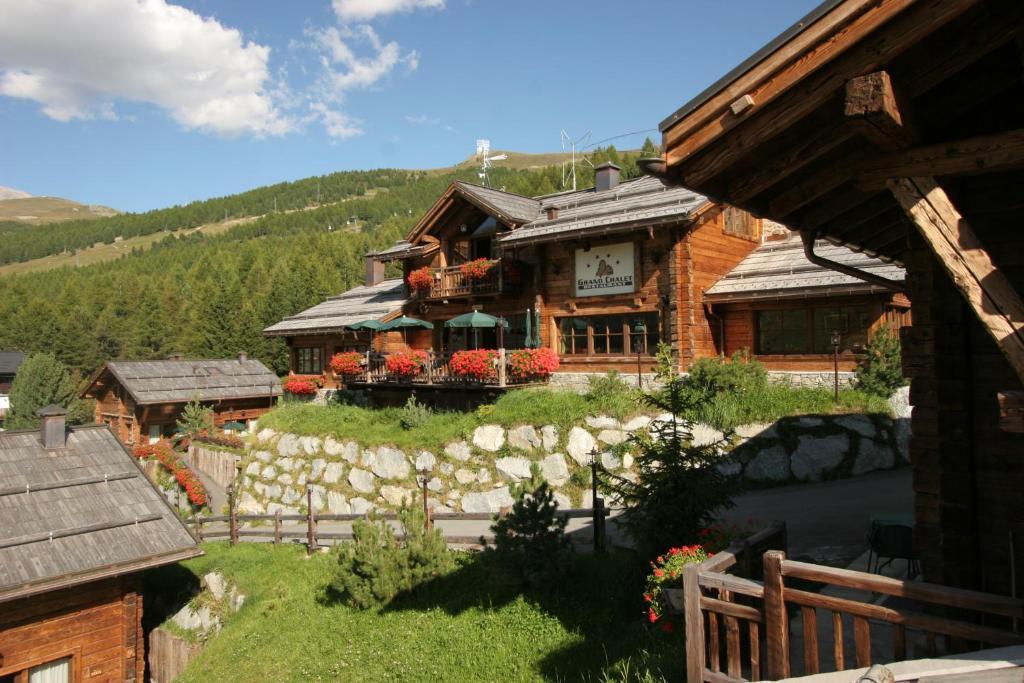 Park Chalet Village Ливиньо Екстериор снимка